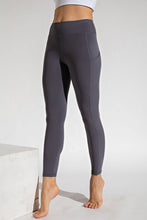 Load image into Gallery viewer, BUTTER SOFT POCKET LEGGINGS (FULL LENGTH WITH SIDE POCKETS)
