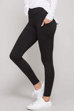 Load image into Gallery viewer, BUTTER SOFT POCKET LEGGINGS (FULL LENGTH WITH SIDE POCKETS)
